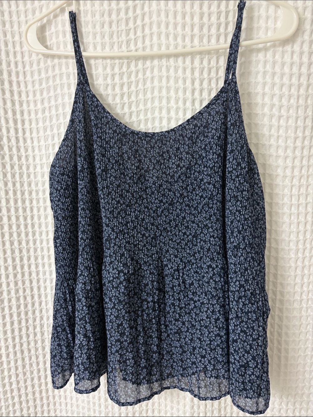 Abercrombie & Fitch Chiffon Pleated Floral Camisole Top